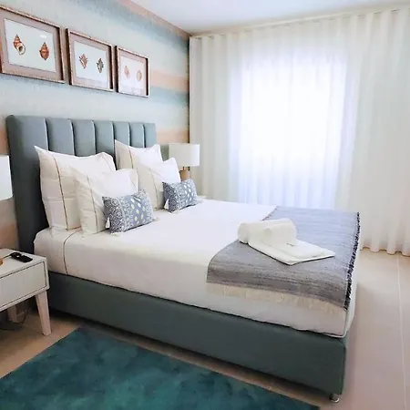 Apartment Holidays Centro Nazaré