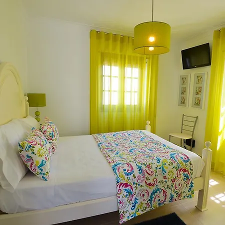 Apartment Holidays Centro Nazaré