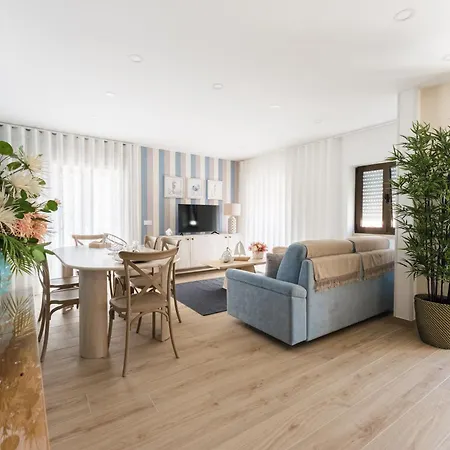 Holidays Centro Apartment