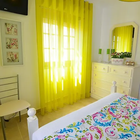 Holidays Centro * Nazaré